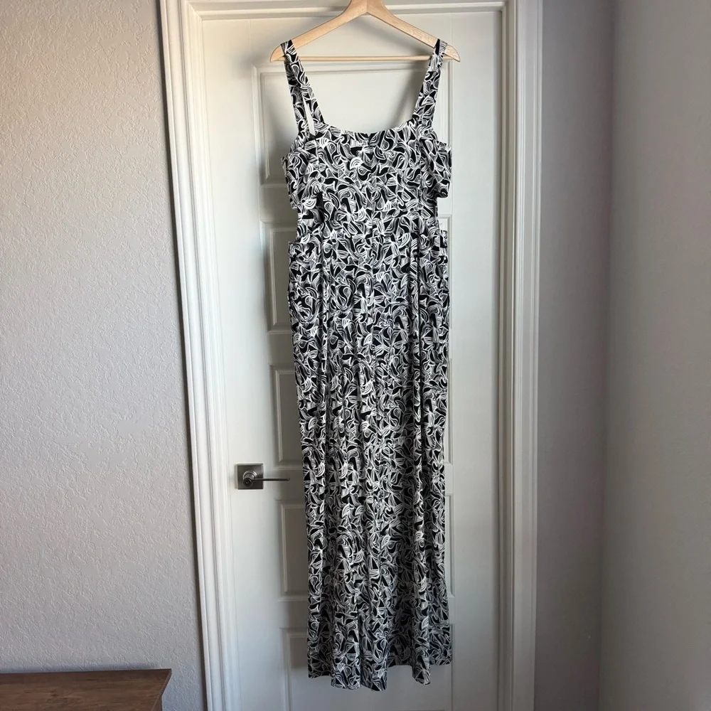 Bar III Abstract Cutout Jumpsuit - Picture 4 of 10
